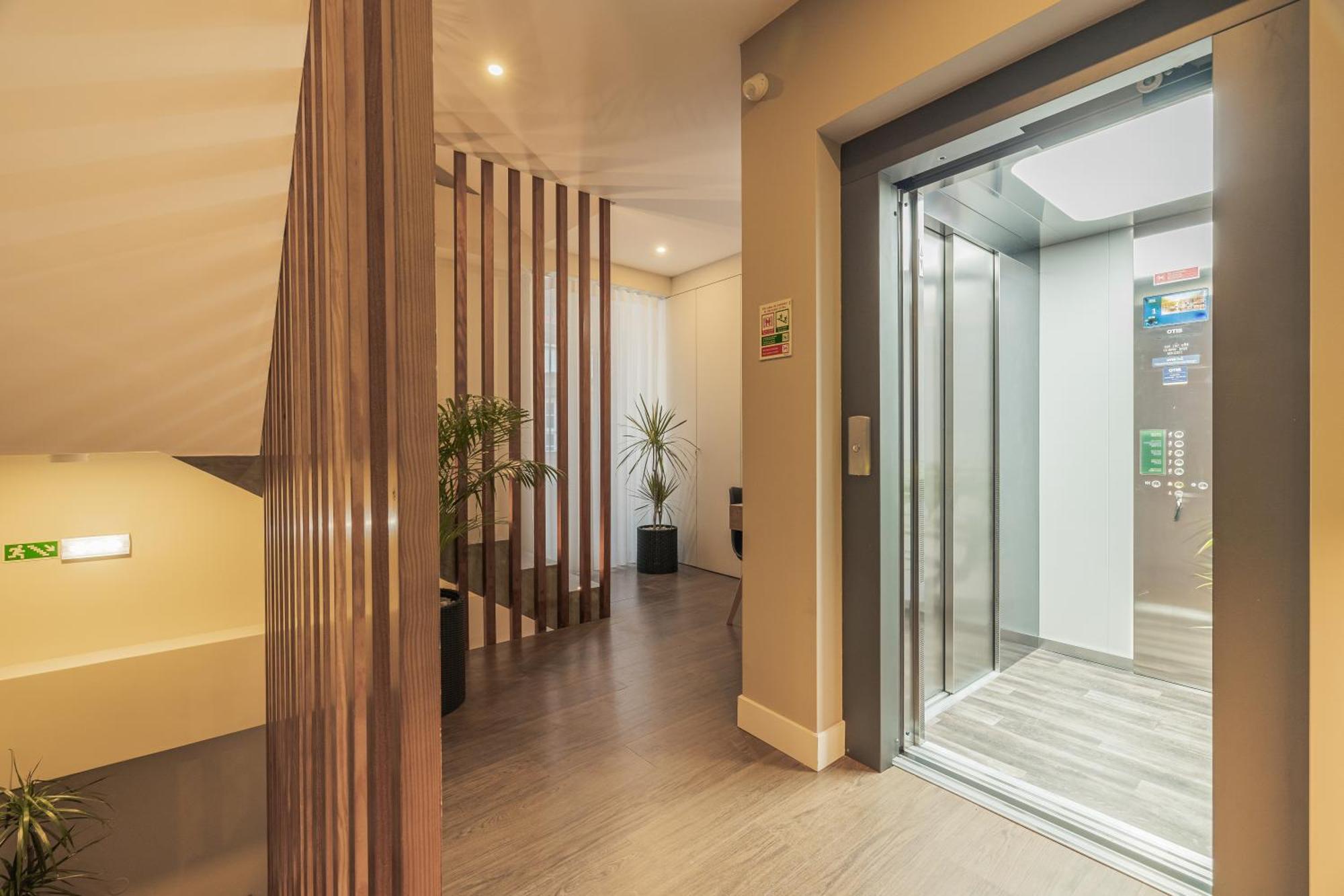 Ponta Delgada Monturi Hostel מראה חיצוני תמונה