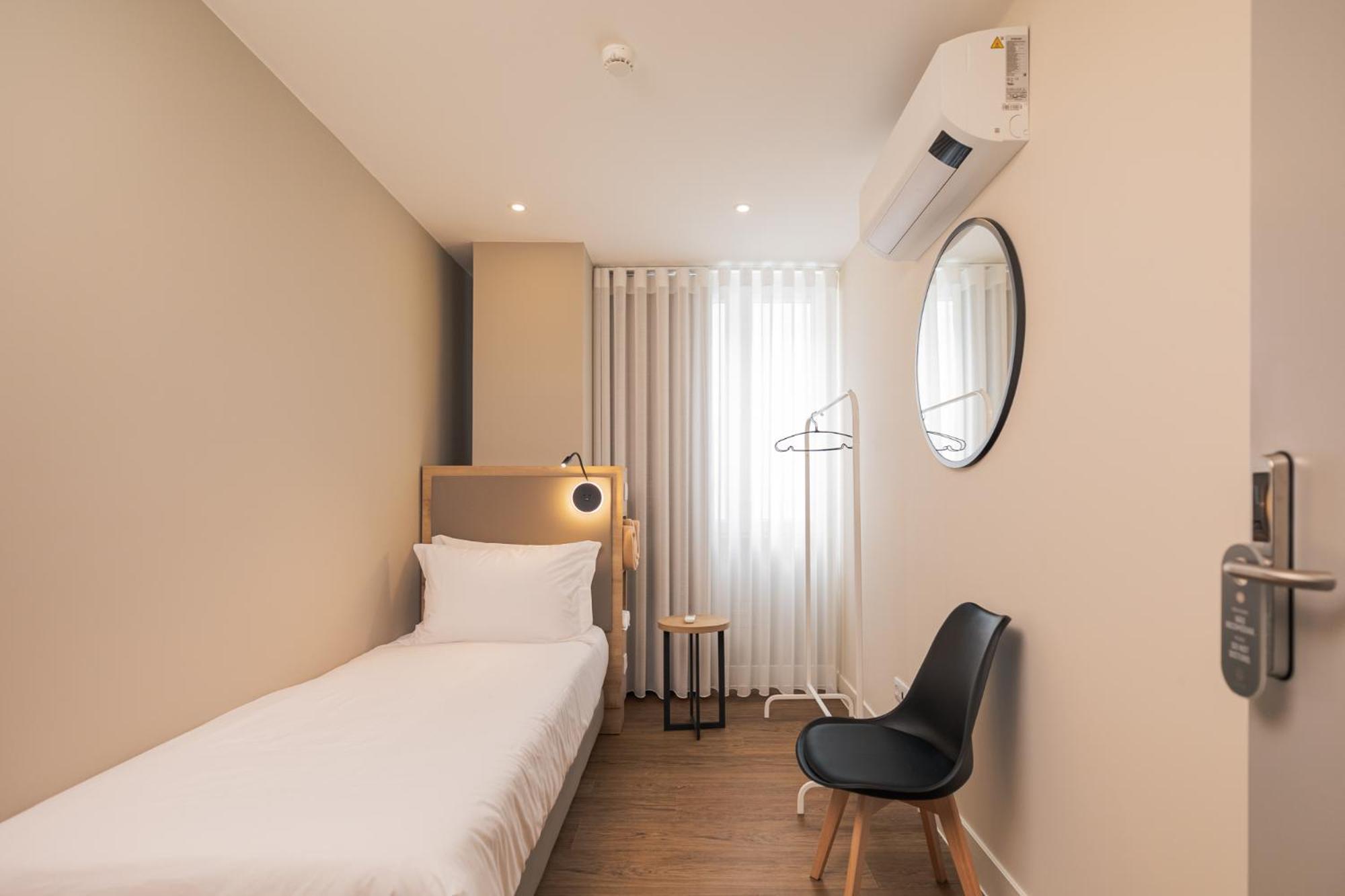 Ponta Delgada Monturi Hostel מראה חיצוני תמונה