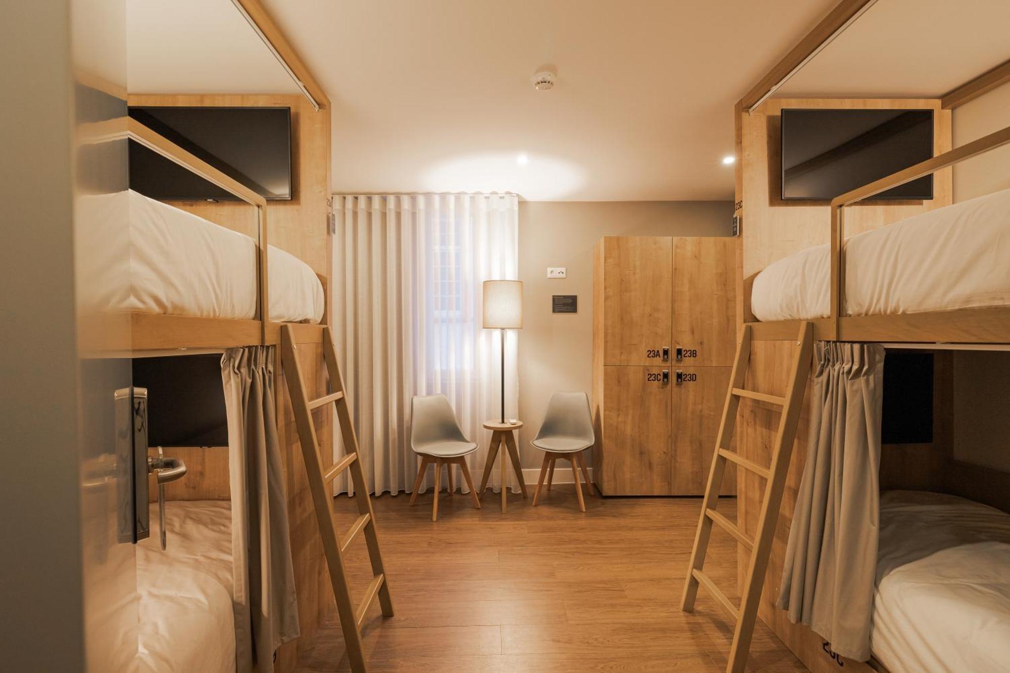 Ponta Delgada Monturi Hostel מראה חיצוני תמונה