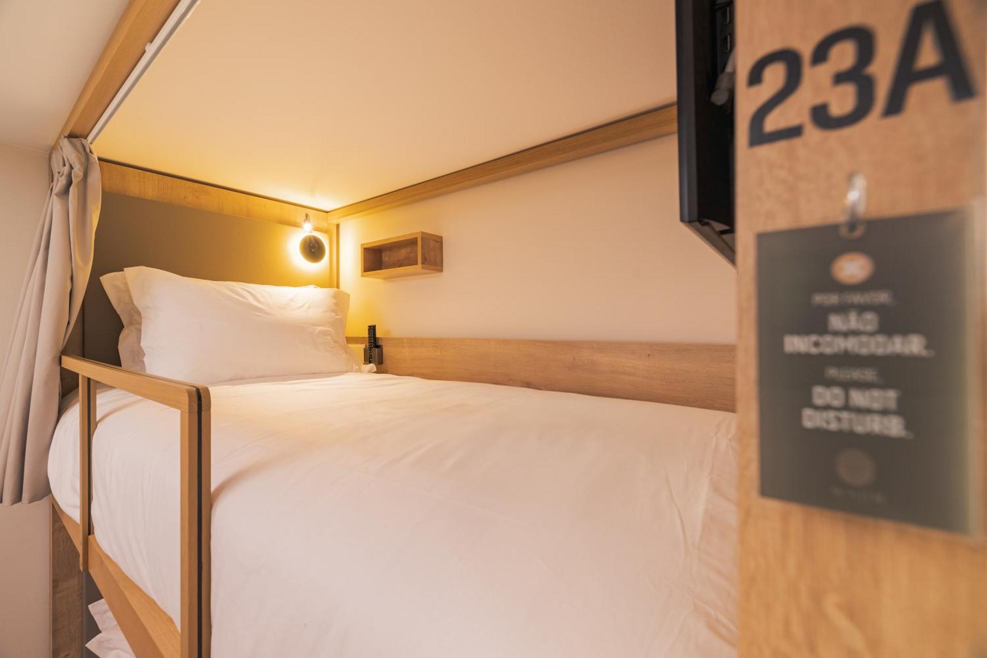 Ponta Delgada Monturi Hostel מראה חיצוני תמונה